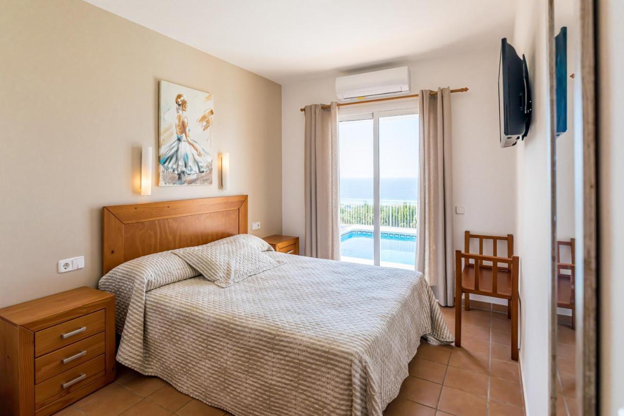 Villa Camamilla By Menorca Vacations Son Bou Exteriör bild