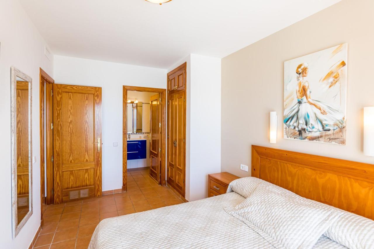 Villa Camamilla By Menorca Vacations Son Bou Exteriör bild